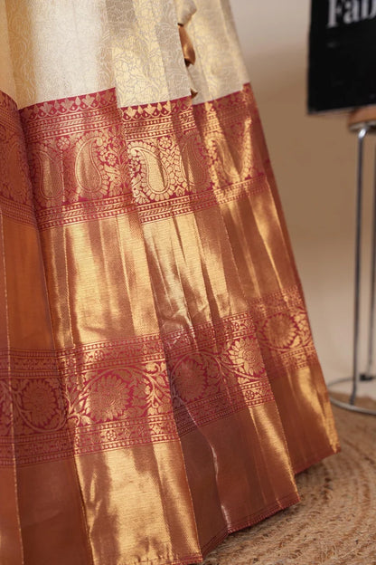 దక్షిణ భారత పండుగ సాంప్రదాయ హాఫ్ చీర (ఛవి) 