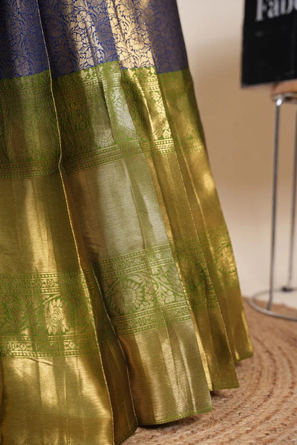 దక్షిణ భారత పండుగ సాంప్రదాయ హాఫ్ చీర (ఛవి) 