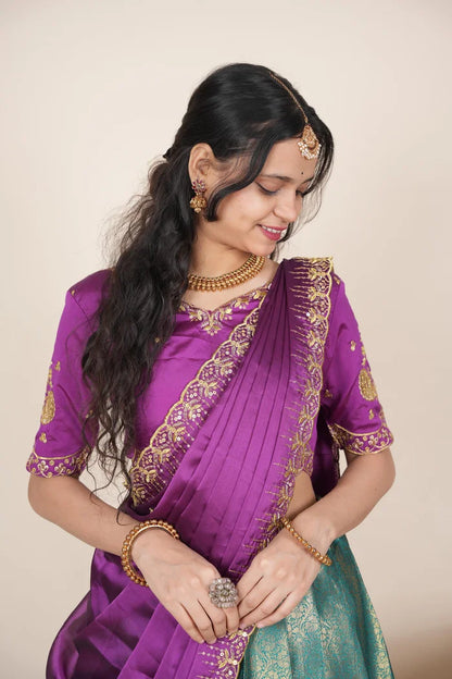 దక్షిణ భారత పండుగ సాంప్రదాయ హాఫ్ చీర (ఛవి) 