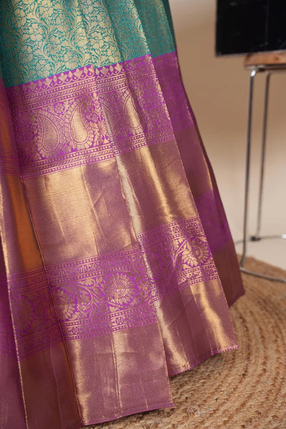 దక్షిణ భారత పండుగ సాంప్రదాయ హాఫ్ చీర (ఛవి) 