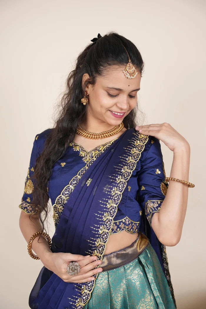 దక్షిణ భారత పండుగ సాంప్రదాయ హాఫ్ చీర (ఛవి) 