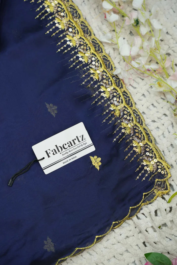 దక్షిణ భారత పండుగ సాంప్రదాయ హాఫ్ చీర (ఛవి) 