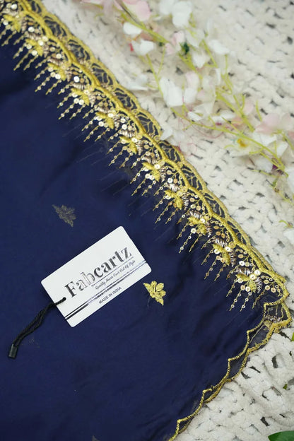 దక్షిణ భారత పండుగ సాంప్రదాయ హాఫ్ చీర (ఛవి) 