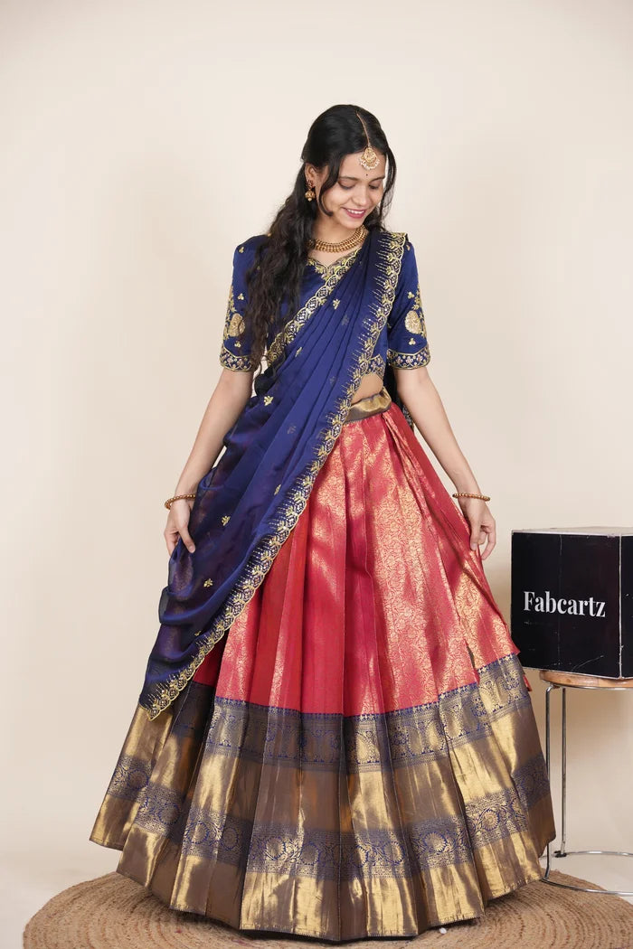 దక్షిణ భారత పండుగ సాంప్రదాయ హాఫ్ చీర (ఛవి) 