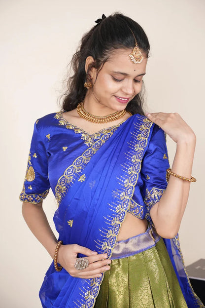 దక్షిణ భారత పండుగ సాంప్రదాయ హాఫ్ చీర (ఛవి) 