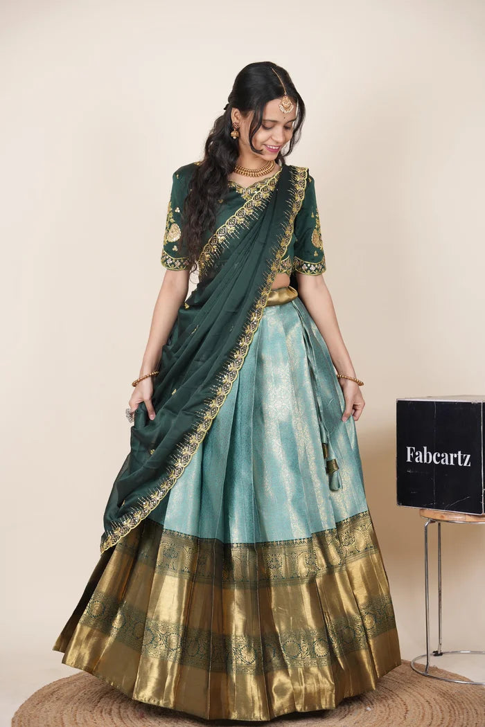 దక్షిణ భారత పండుగ సాంప్రదాయ హాఫ్ చీర (ఛవి) 