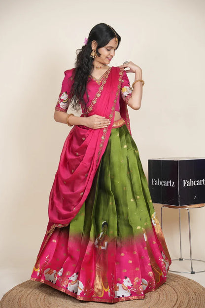 దక్షిణ భారత పండుగ సాంప్రదాయ హాఫ్ చీర (ఛవి) 