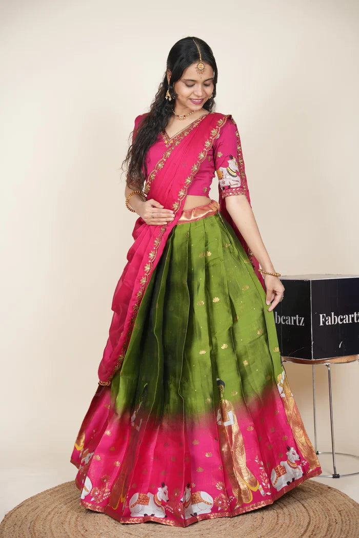 దక్షిణ భారత పండుగ సాంప్రదాయ హాఫ్ చీర (ఛవి) 