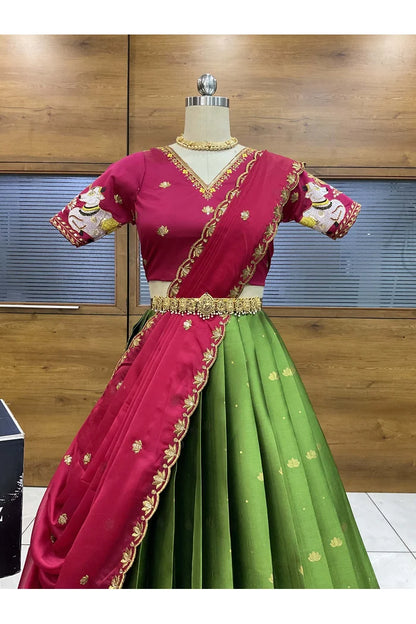 దక్షిణ భారత పండుగ సాంప్రదాయ హాఫ్ చీర (ఛవి) 