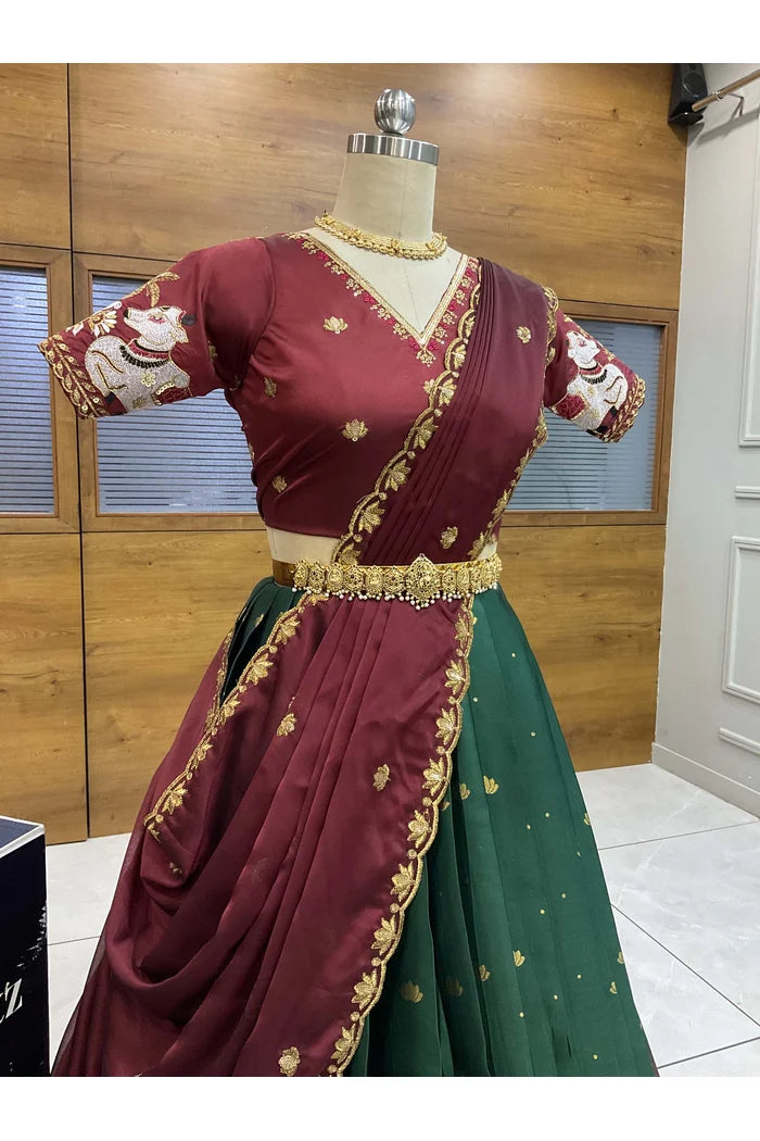 దక్షిణ భారత పండుగ సాంప్రదాయ హాఫ్ చీర (ఛవి) 