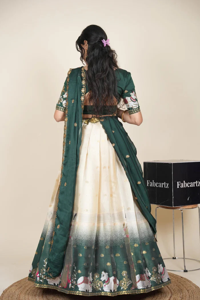 దక్షిణ భారత పండుగ సాంప్రదాయ హాఫ్ చీర (ఛవి) 