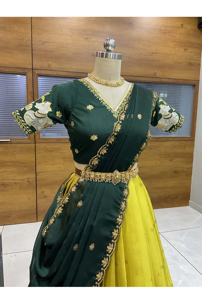 దక్షిణ భారత పండుగ సాంప్రదాయ హాఫ్ చీర (ఛవి) 