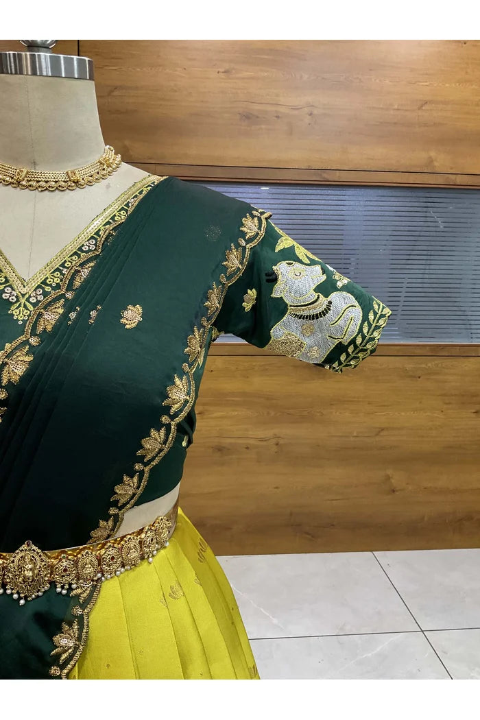 దక్షిణ భారత పండుగ సాంప్రదాయ హాఫ్ చీర (ఛవి) 