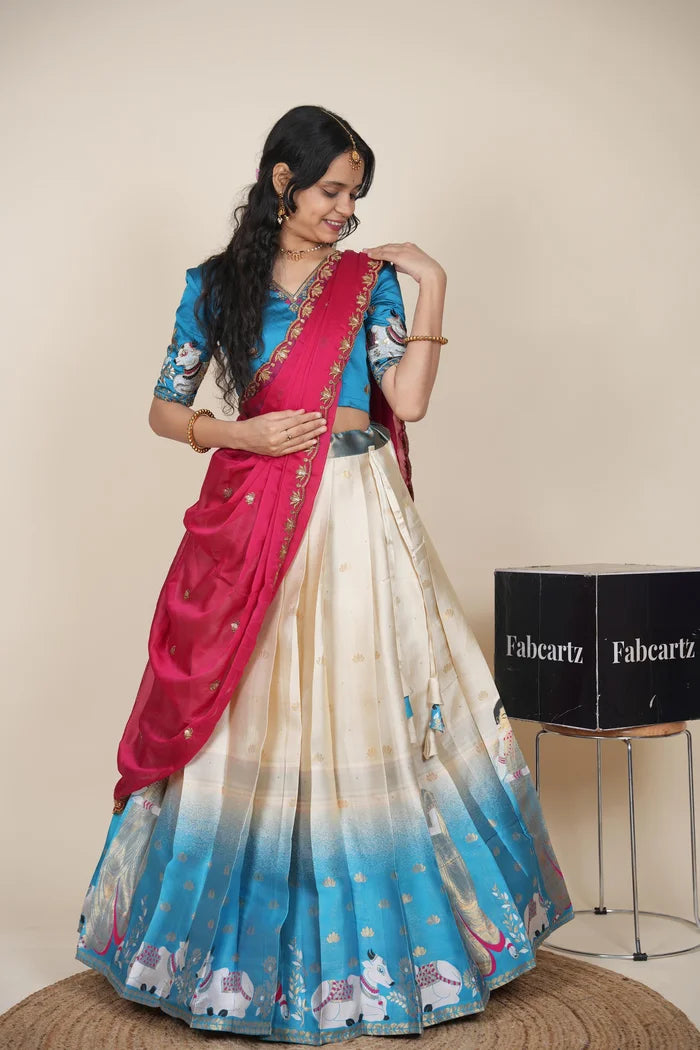 దక్షిణ భారత పండుగ సాంప్రదాయ హాఫ్ చీర (ఛవి) 