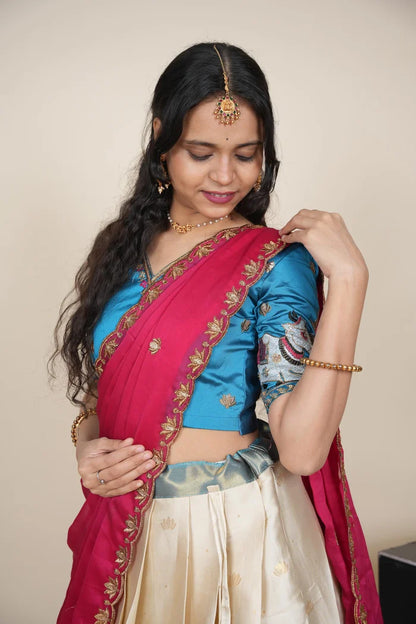 దక్షిణ భారత పండుగ సాంప్రదాయ హాఫ్ చీర (ఛవి) 