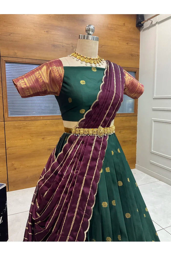 దక్షిణ భారత పండుగ సాంప్రదాయ హాఫ్ చీర (ఛవి) 