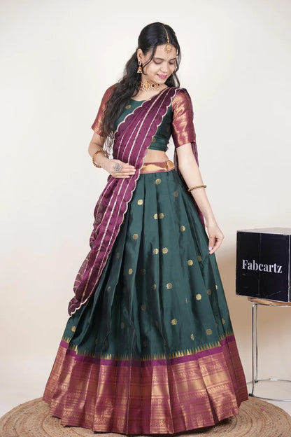 దక్షిణ భారత పండుగ సాంప్రదాయ హాఫ్ చీర (ఛవి) 