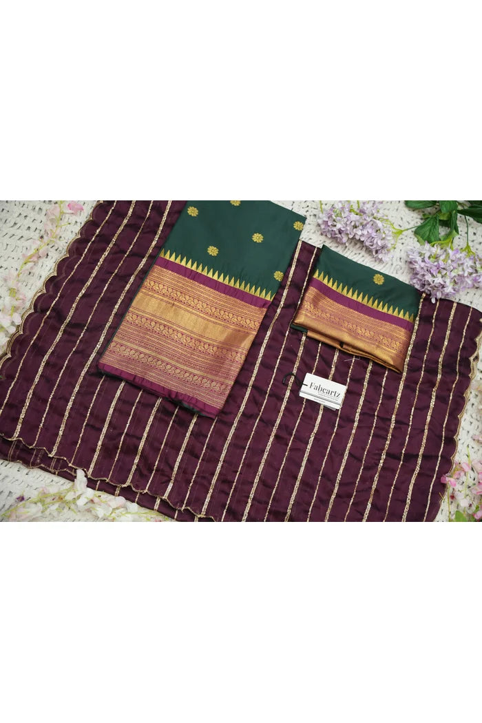 దక్షిణ భారత పండుగ సాంప్రదాయ హాఫ్ చీర (ఛవి) 