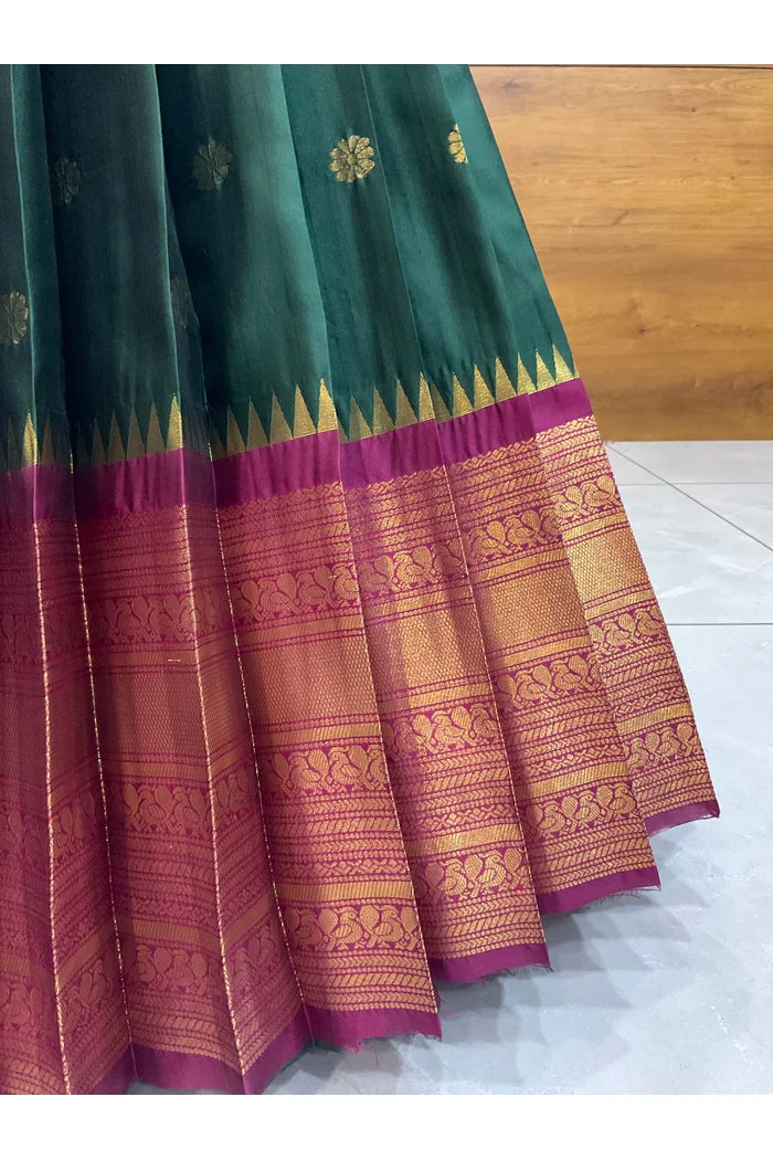 దక్షిణ భారత పండుగ సాంప్రదాయ హాఫ్ చీర (ఛవి) 