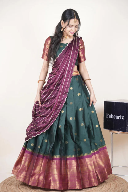 దక్షిణ భారత పండుగ సాంప్రదాయ హాఫ్ చీర (ఛవి) 