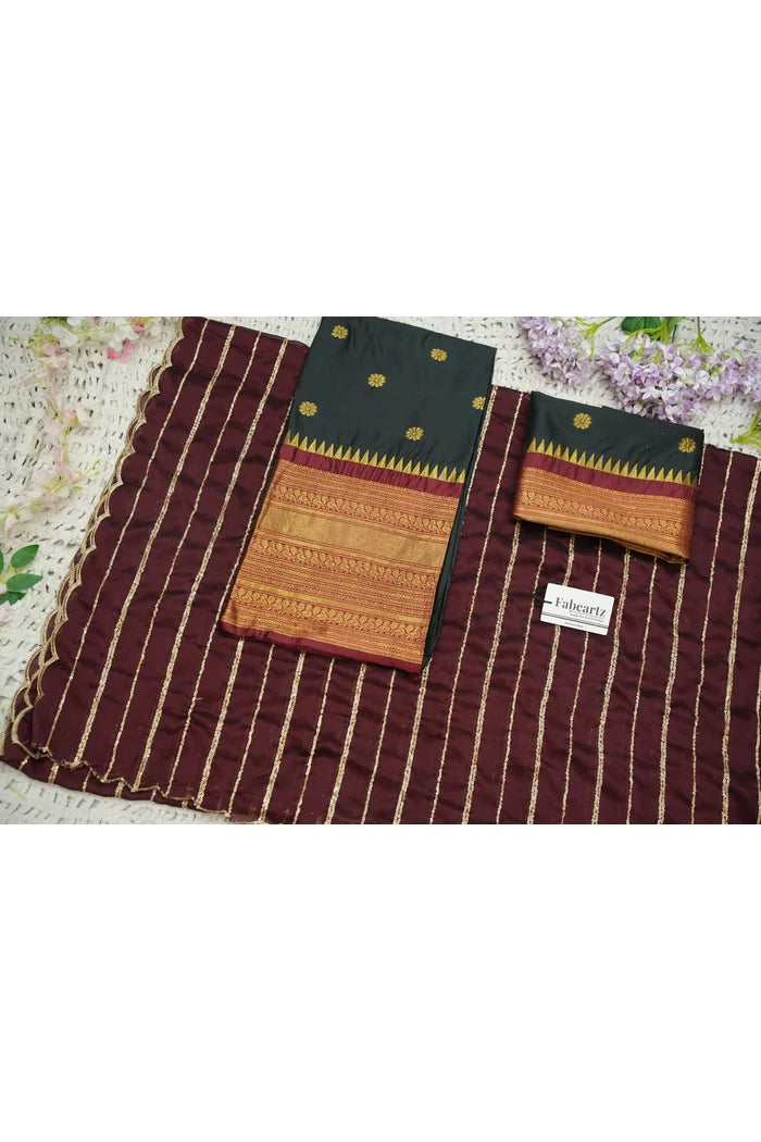 దక్షిణ భారత పండుగ సాంప్రదాయ హాఫ్ చీర (ఛవి) 