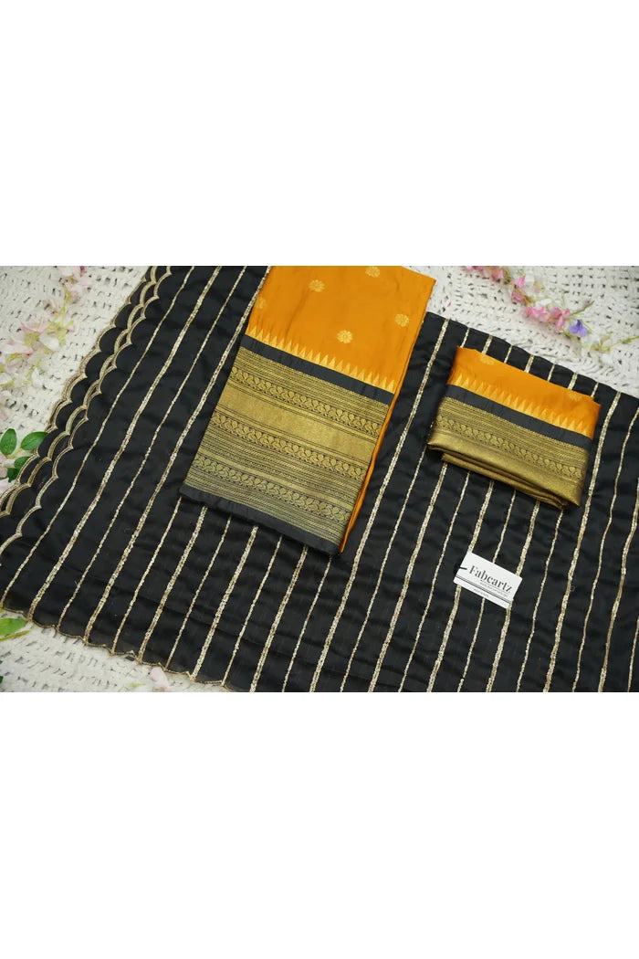 దక్షిణ భారత పండుగ సాంప్రదాయ హాఫ్ చీర (ఛవి) 