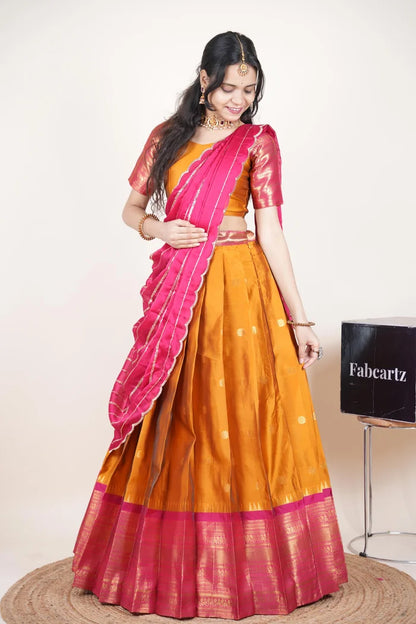 దక్షిణ భారత పండుగ సాంప్రదాయ హాఫ్ చీర (ఛవి) 