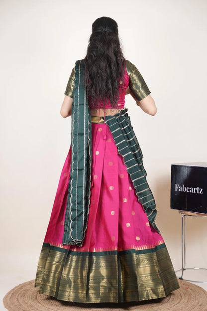 దక్షిణ భారత పండుగ సాంప్రదాయ హాఫ్ చీర (ఛవి) 