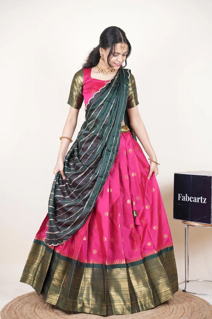 దక్షిణ భారత పండుగ సాంప్రదాయ హాఫ్ చీర (ఛవి) 