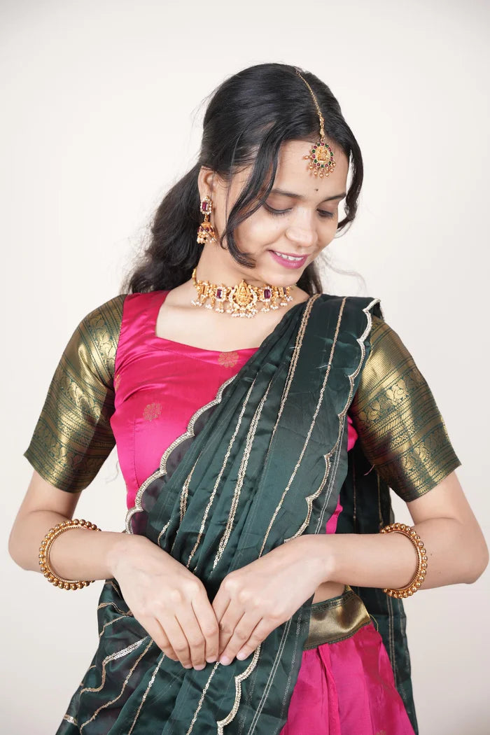 దక్షిణ భారత పండుగ సాంప్రదాయ హాఫ్ చీర (ఛవి) 