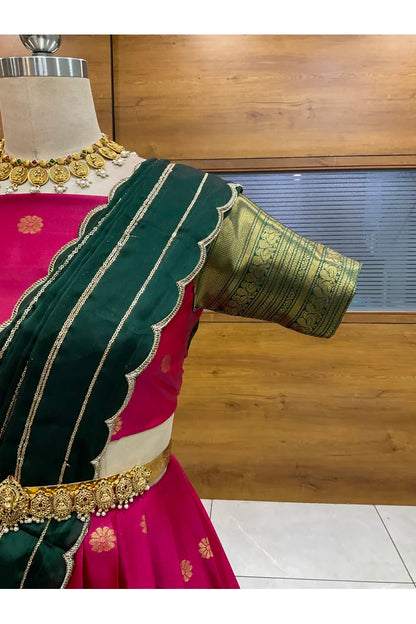 దక్షిణ భారత పండుగ సాంప్రదాయ హాఫ్ చీర (ఛవి) 