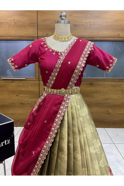 దక్షిణ భారత పండుగ సాంప్రదాయ హాఫ్ చీర (ఛవి) 