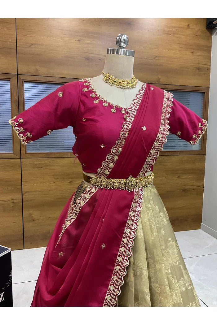 దక్షిణ భారత పండుగ సాంప్రదాయ హాఫ్ చీర (ఛవి) 