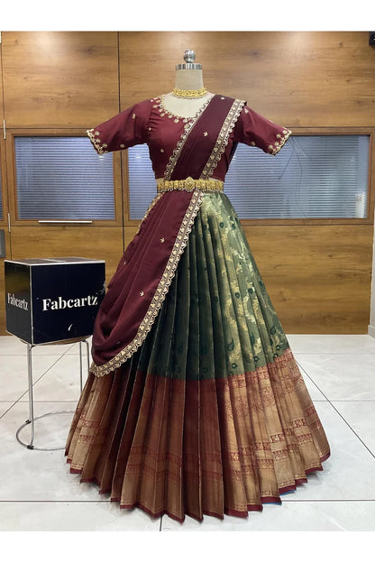 దక్షిణ భారత పండుగ సాంప్రదాయ హాఫ్ చీర (ఛవి) 