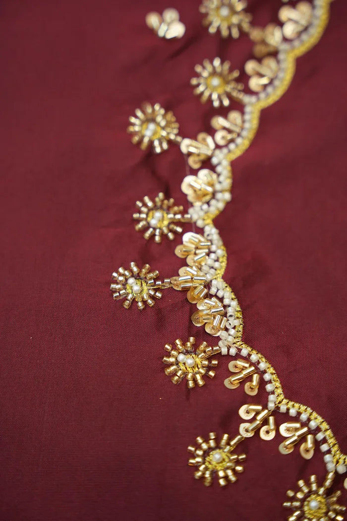 దక్షిణ భారత పండుగ సాంప్రదాయ హాఫ్ చీర (ఛవి) 