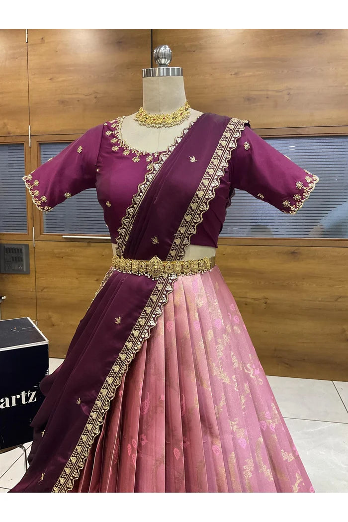 దక్షిణ భారత పండుగ సాంప్రదాయ హాఫ్ చీర (ఛవి) 