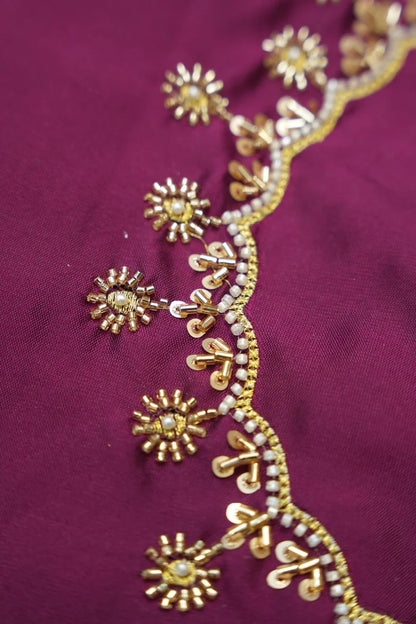 దక్షిణ భారత పండుగ సాంప్రదాయ హాఫ్ చీర (ఛవి) 