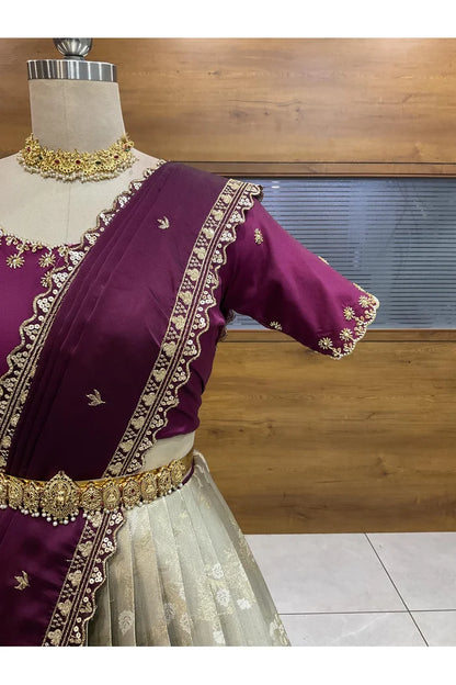 దక్షిణ భారత పండుగ సాంప్రదాయ హాఫ్ చీర (ఛవి) 