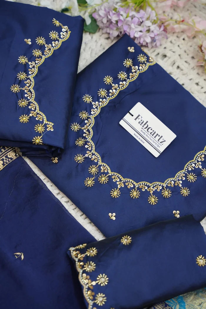 దక్షిణ భారత పండుగ సాంప్రదాయ హాఫ్ చీర (ఛవి) 