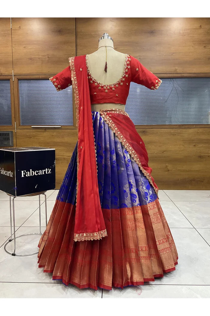 దక్షిణ భారత పండుగ సాంప్రదాయ హాఫ్ చీర (ఛవి) 