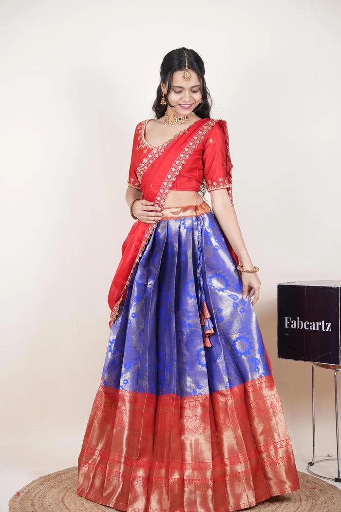 దక్షిణ భారత పండుగ సాంప్రదాయ హాఫ్ చీర (ఛవి) 