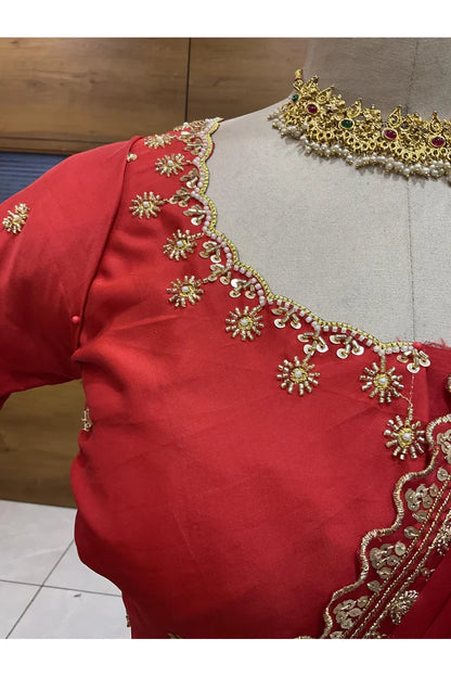 దక్షిణ భారత పండుగ సాంప్రదాయ హాఫ్ చీర (ఛవి) 