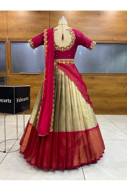 దక్షిణ భారత పండుగ సాంప్రదాయ హాఫ్ చీర (ఛవి) 