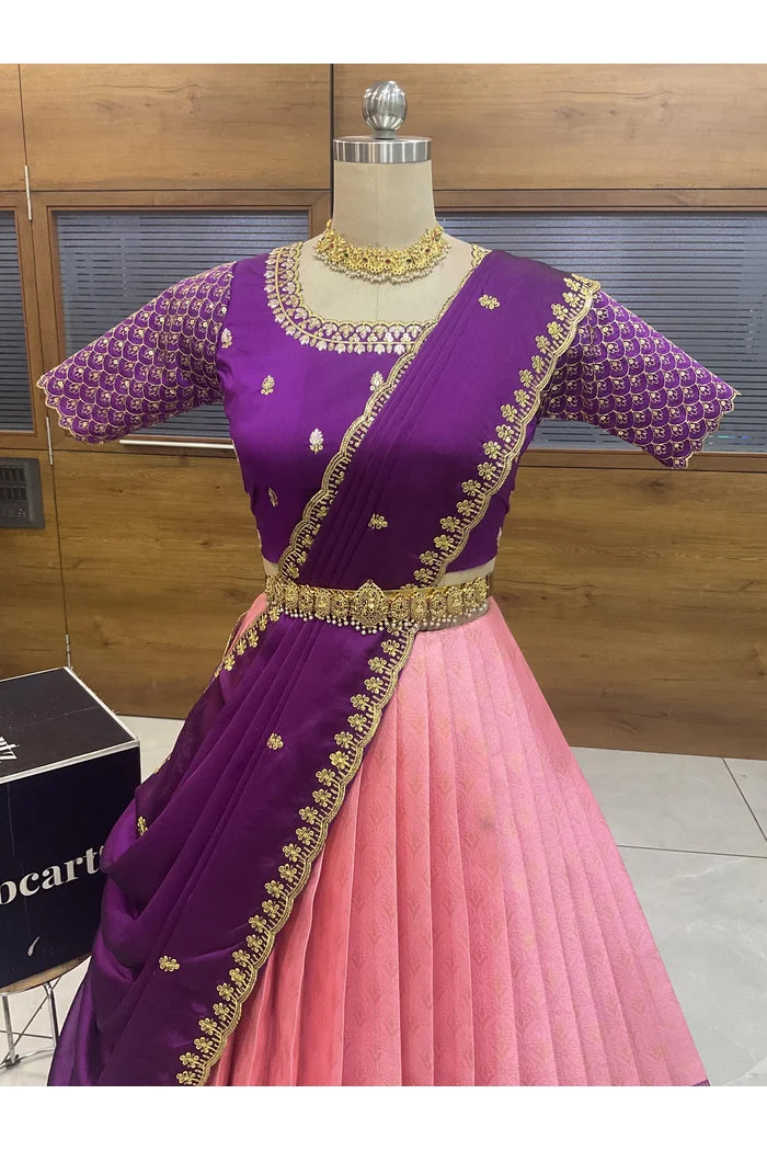 దక్షిణ భారత పండుగ సాంప్రదాయ హాఫ్ చీర (ఛవి) 