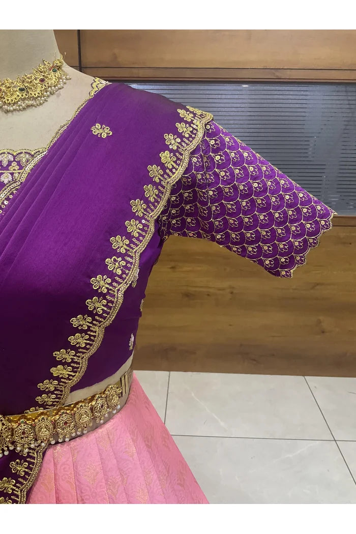 దక్షిణ భారత పండుగ సాంప్రదాయ హాఫ్ చీర (ఛవి) 