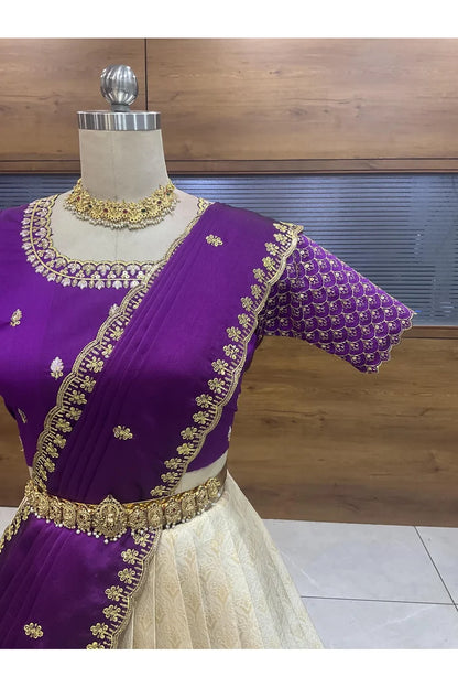 దక్షిణ భారత పండుగ సాంప్రదాయ హాఫ్ చీర (ఛవి) 