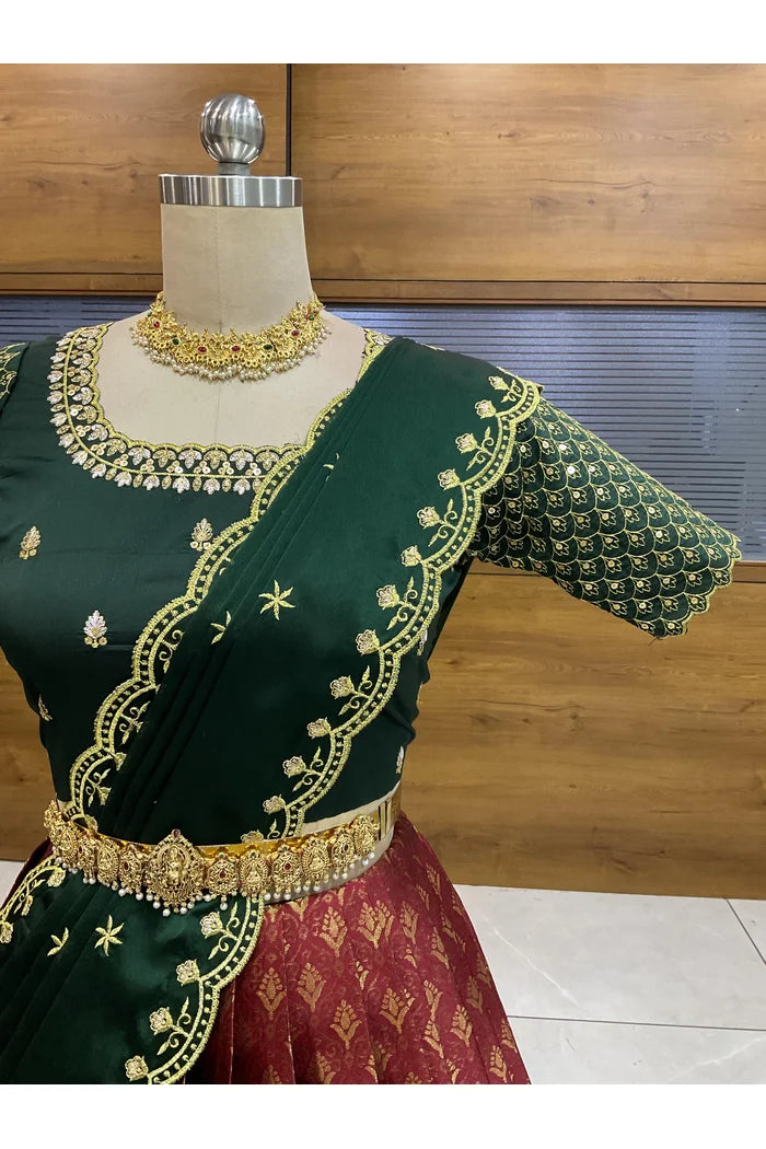 దక్షిణ భారత పండుగ సాంప్రదాయ హాఫ్ చీర (ఛవి) 