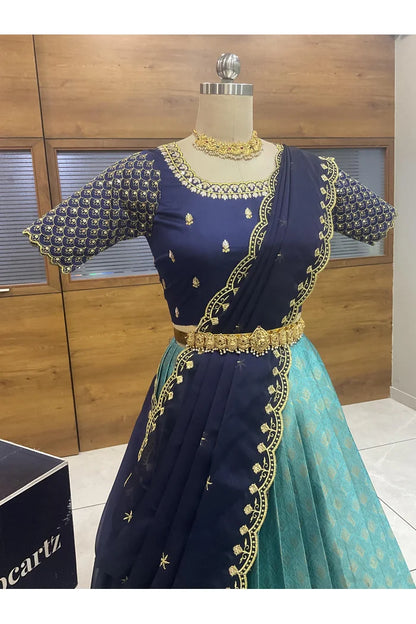 దక్షిణ భారత పండుగ సాంప్రదాయ హాఫ్ చీర (ఛవి) 