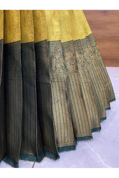 దక్షిణ భారత పండుగ సాంప్రదాయ హాఫ్ చీర (ఛవి) 