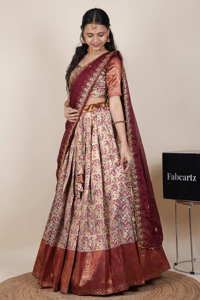 దక్షిణ భారత పండుగ సాంప్రదాయ హాఫ్ చీర (ఛవి) 